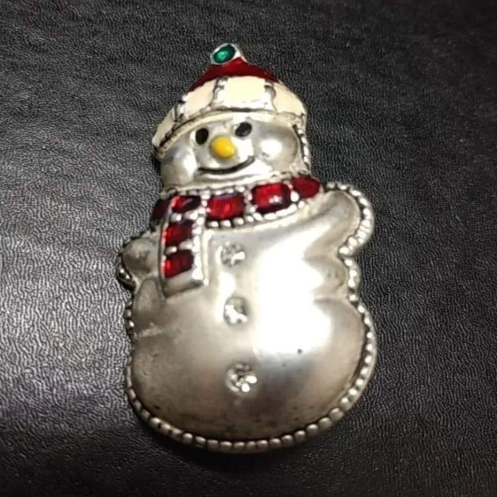 Silver tone vintage snowman brooch